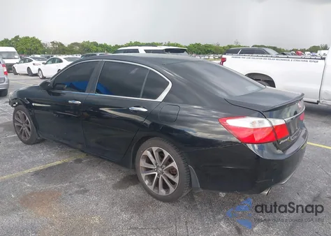 2015 Honda Accord Sport z USA, uszkodzony, nr VIN 1HGCR2F50FA234175